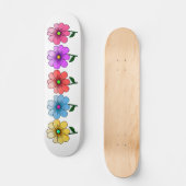 5色の花デザイン スケートボード (正面)