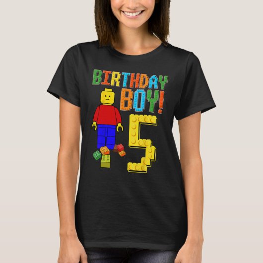 5誕生日かわいい5歳ブロック建物少年 Tシャツ (正面)