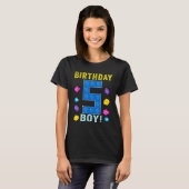 5誕生日5歳ブロック建物少年 Tシャツ (正面フル)