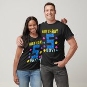 5誕生日5歳ブロック建物少年 Tシャツ (ユニセックス)