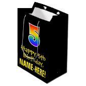 5誕生日:おもしろい、はっきりした、カラフルレインボー「5」 ミディアムペーパーバッグ (正面アングル)