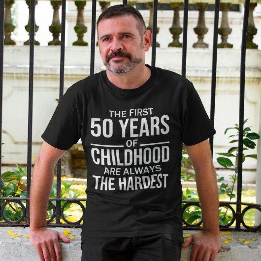 50おもしろい番目の誕生日のジョークのギフト50年小児期 Tシャツ