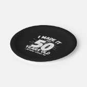 50おもしろい誕生日引用文皮肉50歳 ペーパープレート (アングル)