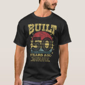 50おもしろい誕生日50歳Bデイジョークことわざ Tシャツ (正面)