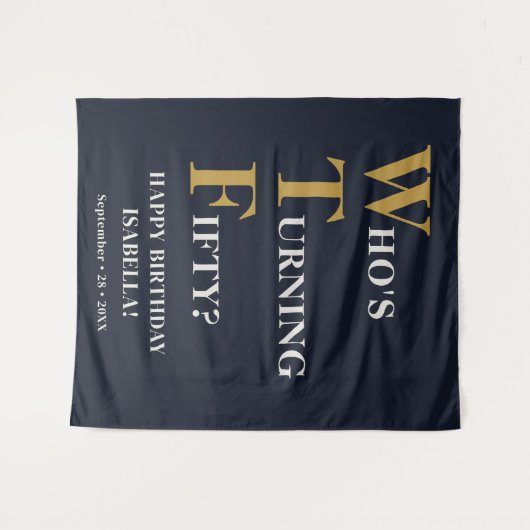 50おもしろい誕生日WTFネイビユーモアのあるーブルー金ゴールド タペストリー (正面(横))