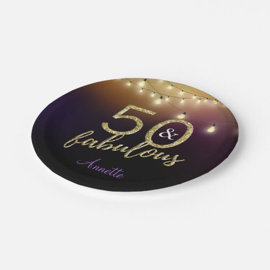 50およびすばらしい金ゴールドの星の紫色の誕生会 ペーパープレート (アングル)