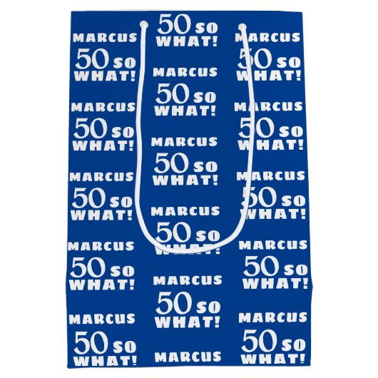 50だから何おもしろい引用文タイポグラフィ50誕生日 ミディアムペーパーバッグ (裏面)