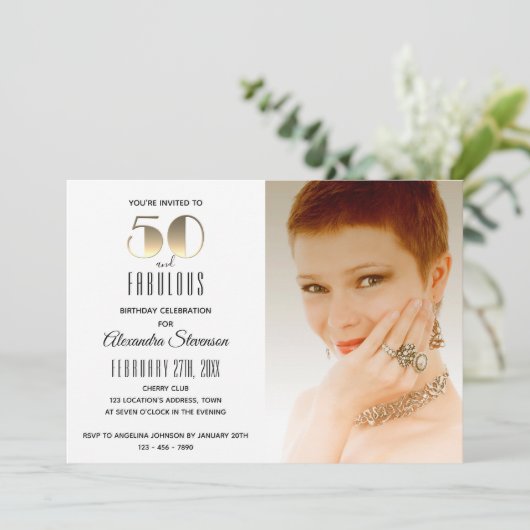 50と素晴らしいシンプル金ゴールド50エレガント誕生日 招待状 (スタンド正面)