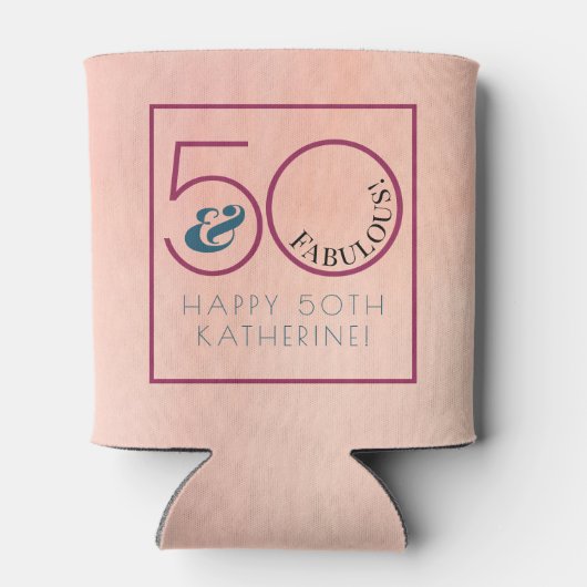 50と素晴らしいピンクのタイポグラフィ誕生日パーティー 缶クーラー (裏面)