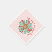 50と素晴らしいピンクのレトロフローラ スタンダードカクテルナプキン (角)