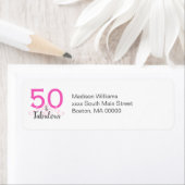 50と素晴らしいピンクの誕生日パーティー ラベル (インサイチュ)