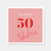 50と素晴らしいピンクモダンレッド50誕生日 スタンダードカクテルナプキン (正面)