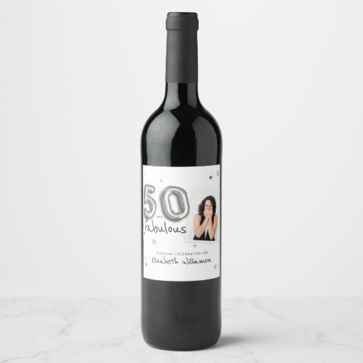 50と素晴らしいフォイルのバルーンスターフォト誕生日 ワインラベル (正面)