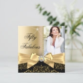 50と素晴らしいフォト金ゴールドブラックボウ50誕生日 招待状 (スタンド正面)