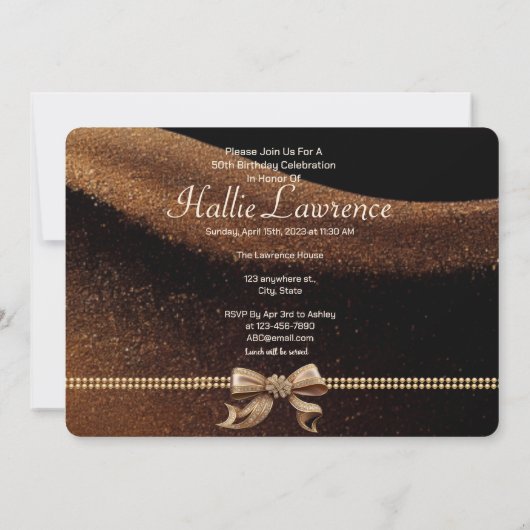50と素晴らしいフォト金ゴールドブラックボウ50誕生日 招待状 (裏面)
