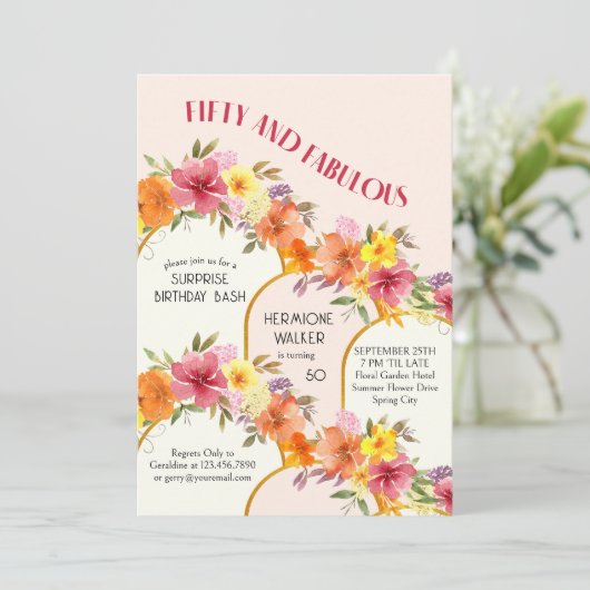 50と素晴らしいフローラアーチ50誕生日 招待状 (スタンド正面)
