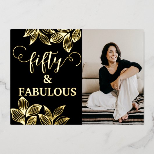 50と素晴らしいブラック&金ゴールドフォト誕生日 箔招待状 (正面)