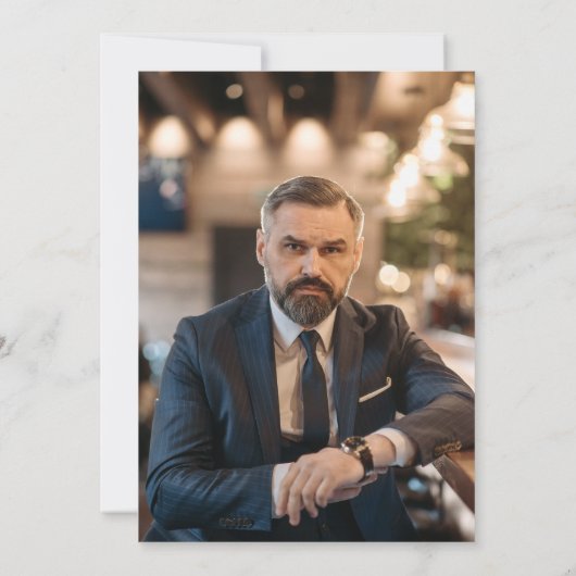 50と素晴らしいモダン白黒誕生日パーティー 招待状 (裏面)