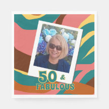 50と素晴らしいレトロスタイル誕生日パーティー