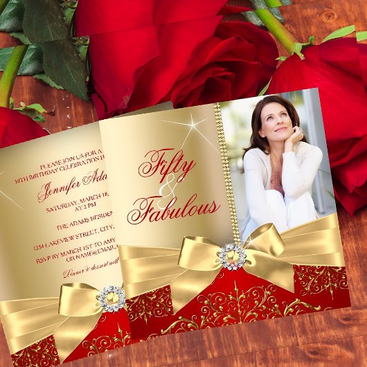 50と素晴らしい写真金ゴールドレッドボウ50誕生日 招待状