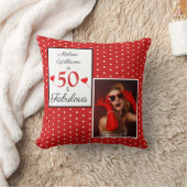 50と素晴らしい名前フォトレッド50th誕生日WHレッド クッション (ブランケット)