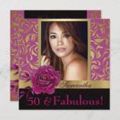 50と素晴らしい紫の金ゴールドダマスクフォト誕生日 招待状 (正面/裏面)