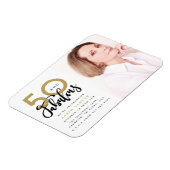 50と素晴らしい誕生日パーティーの写真の招待状 マグネット (左側)