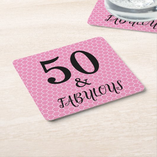 50と素晴らしい誕生日マーメイドパーティーピンクブラック スクエアペーパーコースター (アングル)