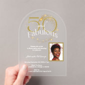 50と素晴らしい誕生日独身のフォトホワイト金ゴールド アクリル招待状 (インサイチュ (ポータブル))