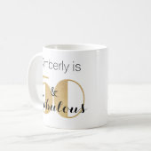 50と素晴らしい金ゴールドパーソナライズされた誕生日パーティー コーヒーマグカップ (正面左)