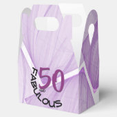 50と素晴らしい |パープル&ブラック誕生日テーマ フェイバーボックス (オープン)