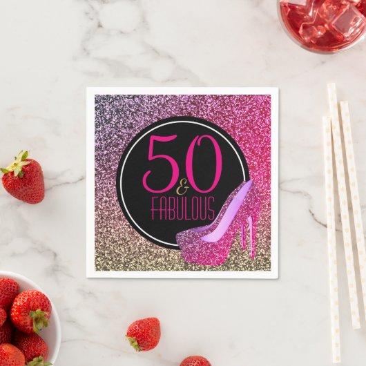 50と素晴らしい | 50誕生日ピンクハイヒール スタンダードカクテルナプキン (インサイチュ)