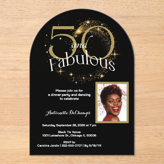 50と素晴らカスタマイズし独身のいフォト黒金ゴールド アクリル招待状 (正面)