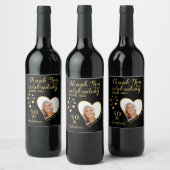 50とFab誕生日写真ありがとうブラックと金ゴールド ワインラベル (ボトル)