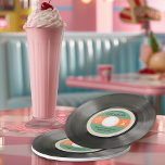 50のレコードスタイル ペーパープレート<br><div class="desc">50年代のロカビリーレコード紙プレートーおクール前ら！間違いなく50年代のパーティーのスタイルだ。この10年の髪、ファッション、ロックの音楽を思い出せ転がよ保、ハートの若い人と若い人のハートと心の中でスタイリッシュ。レコードのスタイルでこのピンの紙プレートデザインをチェックアウトする。この紙プレート記録が蜂の膝になるから四角くしないで。マッチする招待状やパーティー用品のために私たちのコレクションをチェックする時に日陰で作ってもらう！</div>