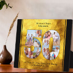 50ナンバーフォトコラージゴールデン結婚ズ記念日 フォトプラーク<br><div class="desc">50周年の記念に自分の写真ユニーク番号の結婚コラージュを作成。写真テンプレートは写真をアップロードするように設定され、黒で縁取られた50番が自動的に型枠される。名前と日付を追加するこ結婚ともできる。また、あなたが望むサンプルの文もし字を編集することができ読ます，愛の50年と共気に有。このデザインは黒いブラシ付き金ゴールドの背景を持っ縁どている。私の店を見てもっとアイディアを。</div>