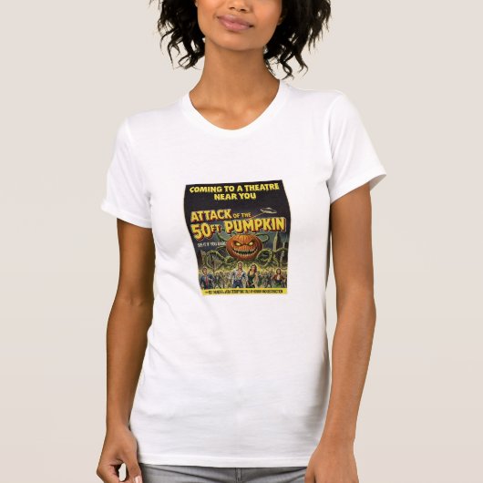 50フィートのカボチャの攻撃 Tシャツ (正面)