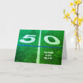 50ヤードラインサッカー場50th誕生日カード カード (黄色い花)