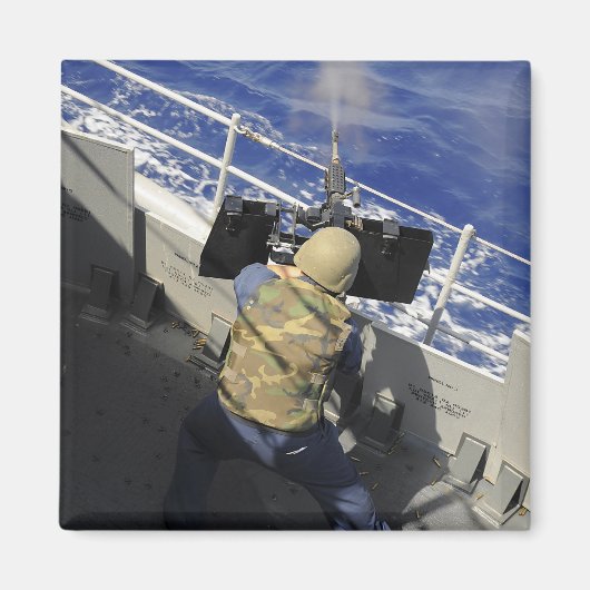 50口径の機関銃を発射する砲兵メイト マグネット (正面)