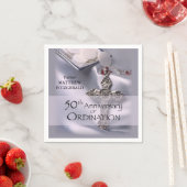 50名前をカスタムする調整記念日チャイス スタンダードカクテルナプキン (インサイチュ)