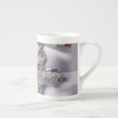 50名前をカスタムする調整記念日チャイス ボーンチャイナマグカップ (右)