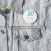 50周年おしゃれな青とピンクの名前と日付 缶バッジ (インサイチュ)