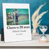 「50周年おめでとう！　[名前]さんの記念すべき日　写真　日付」 フォトプラーク (側面)
