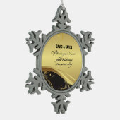 50周年を迎える宗教結婚をパーソナライズ スノーフレークピューターオーナメント (左)