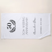 50周年結婚白黒リース ビーチタオル (正面)