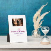 50周年結婚記念日のピンクのリボンおめでとう フォトプラーク (側面)