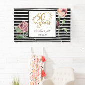 50周年結婚記念日の赤いバラのゴールドグリッター50 横断幕 (インサイチュ)