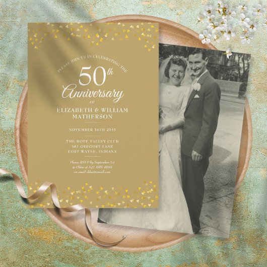 50周年結婚記念日 おしゃれなゴールドのコンフェッティ写真 招待状