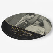 50周年結婚記念 ゴールド ブラック フォト ペーパープレート (アングル)