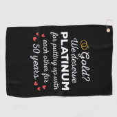 50周年結婚I -金ゴールドカップルおもしろい ゴルフタオル (横)